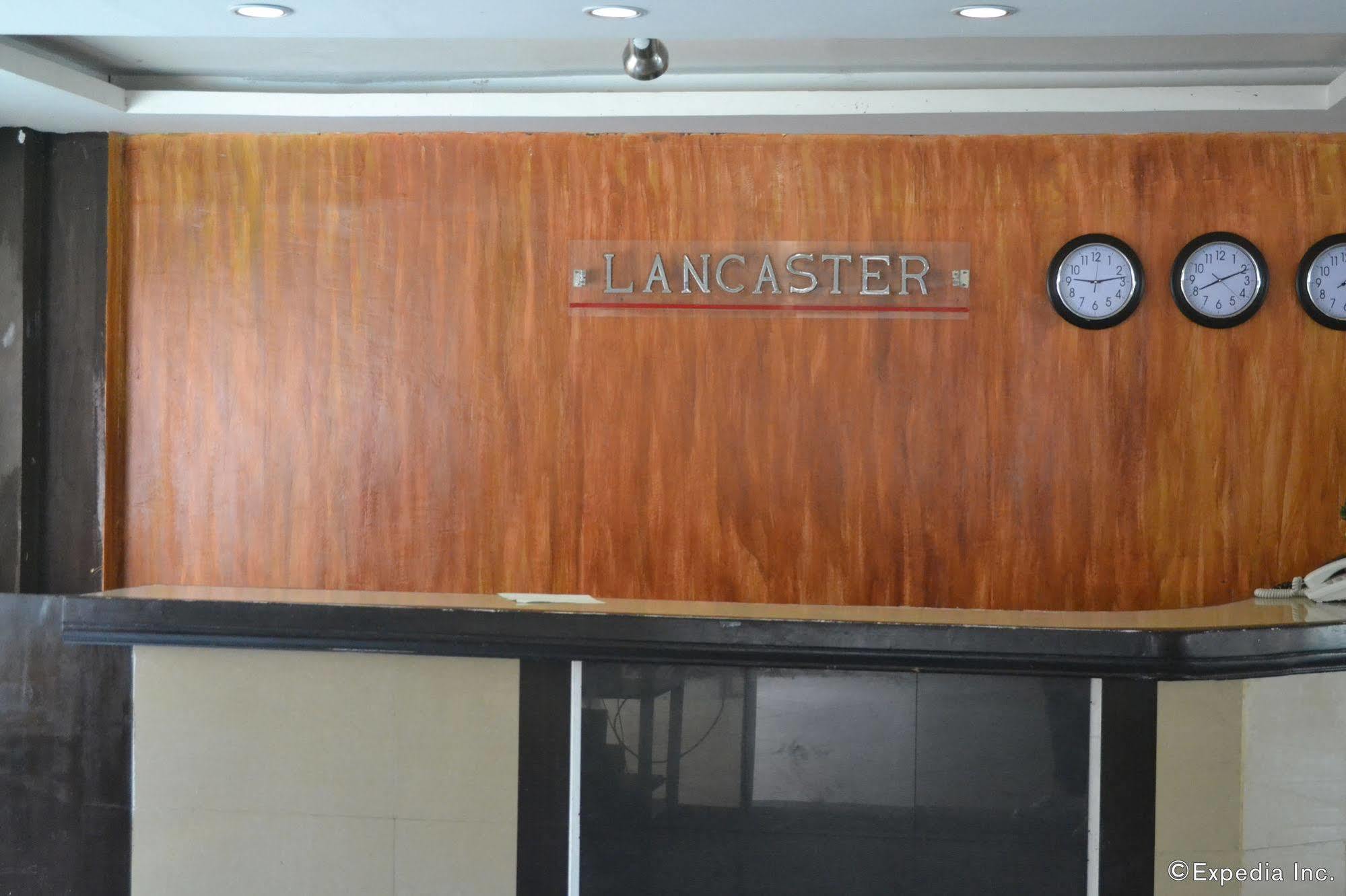 Lancaster Hotel Cebu Мактан Экстерьер фото
